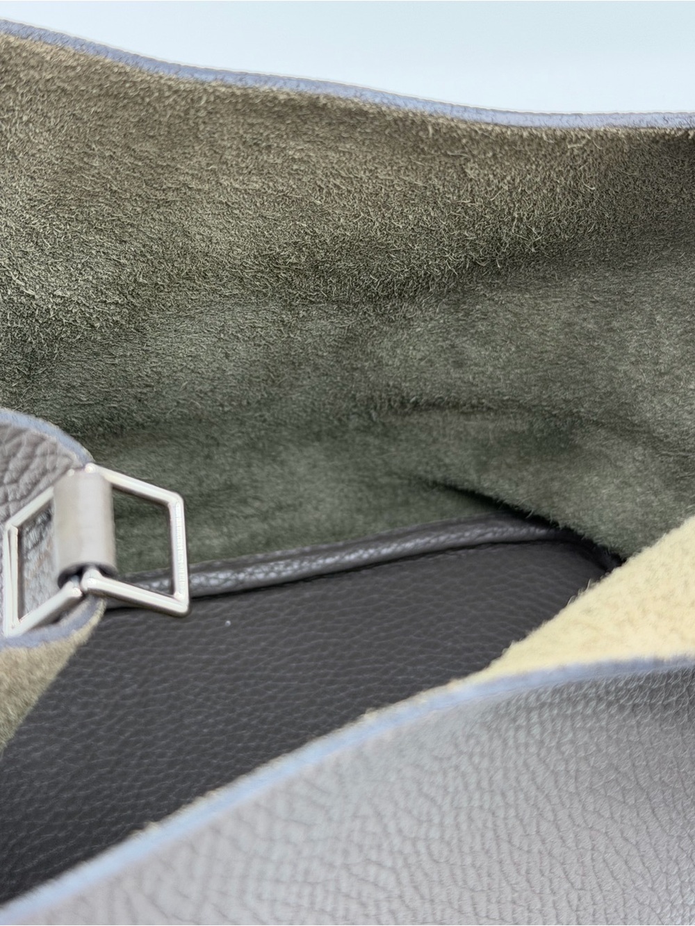 Hermes Picotin 22 Taupe Leather Tote Bag with Lock Detail (FULL SET) - Picture 9 of 14